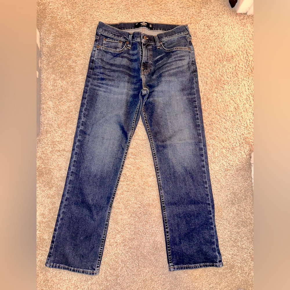 New - Hollister Mens Straight Jeans- Size: 31 x 30